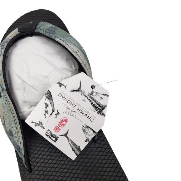 Pelagic Offshore Army Camo Black Sandals Flip Flops Size 11 NWT New